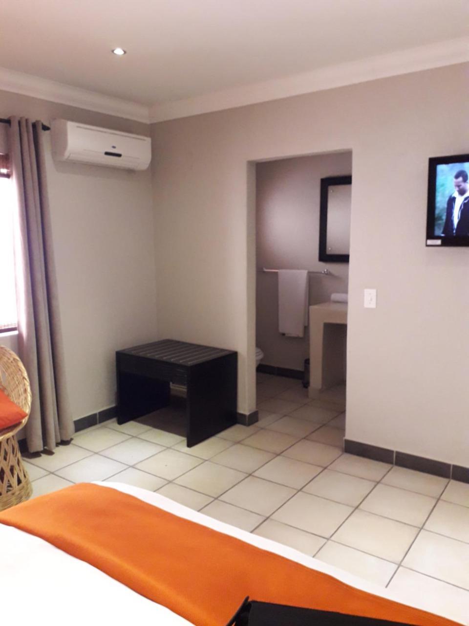 Coyotes Hotel & Conference Centre Mbombela Extérieur photo