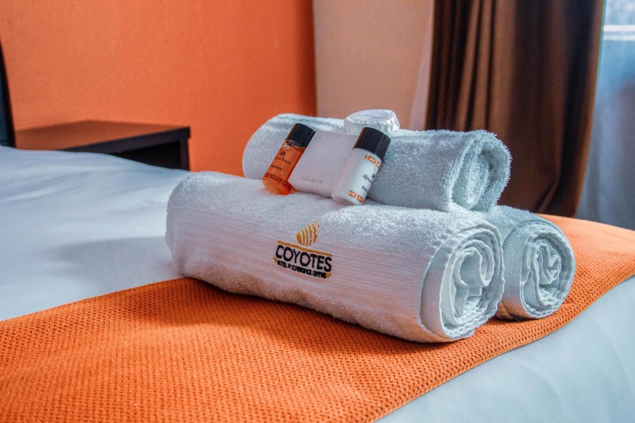 Coyotes Hotel & Conference Centre Mbombela Extérieur photo